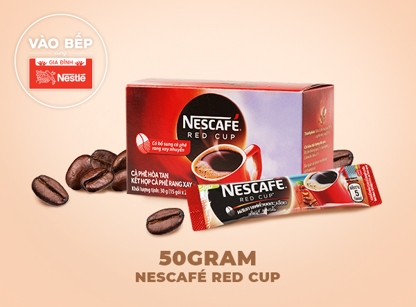 Pha NESCAFÉ RedCup với 150ml nước ấm