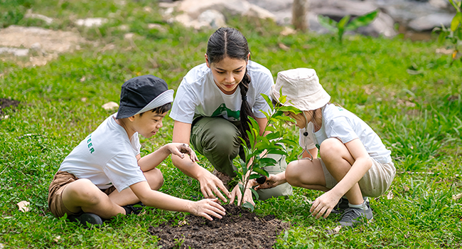 Cả nhà ơi, Ngày Trái Đất mình "nhỏ to" gì về chuyện "sống xanh"?