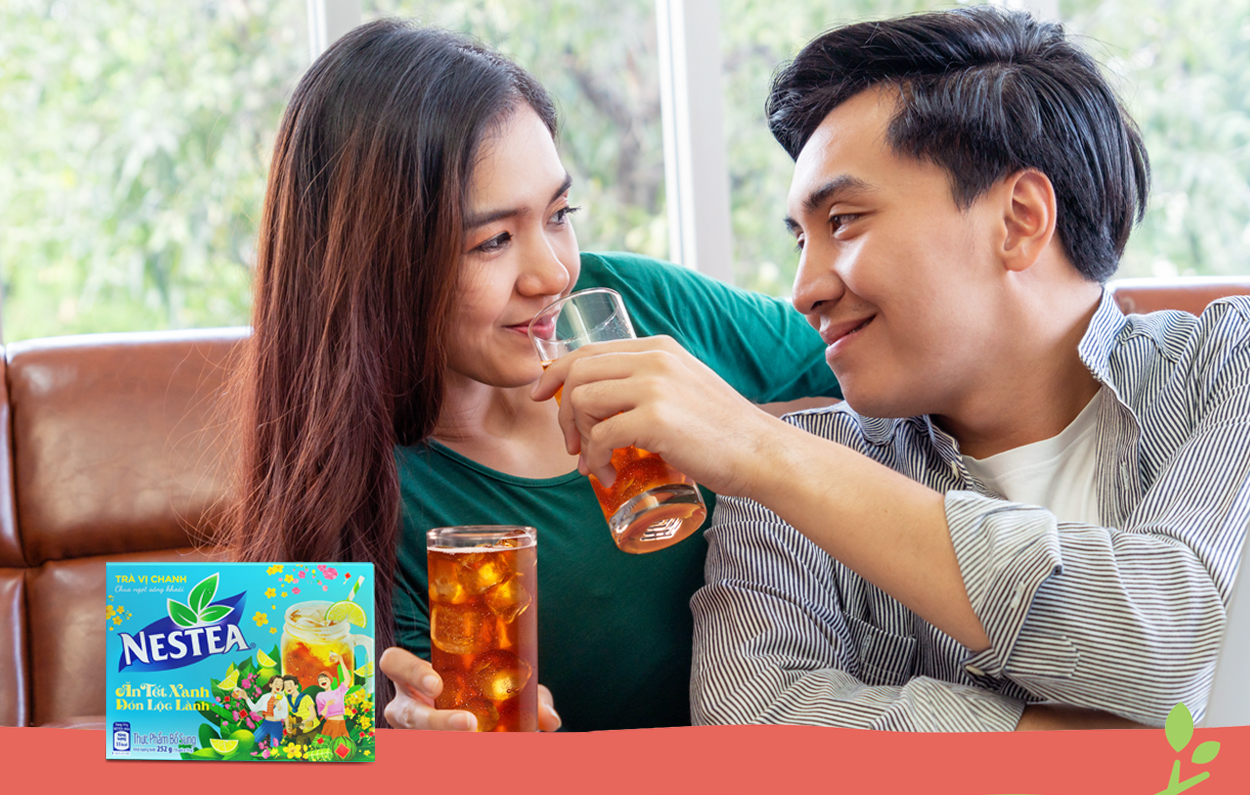 Thêm gắn kết với gia đình bên ly Trà vị Chanh NESTEA sảng khoái và mở ra một năm mới ấm áp nhé Hội Xanh Tối Giản ơi!