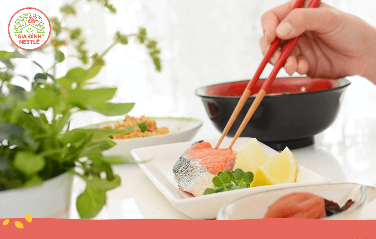 Cá hồi là thực phẩm bổ dưỡng, bạn có thể tuỳ thích chế biến thành nhiều món ăn thơm ngon như sashimi, chiên, nướng, nấu canh…