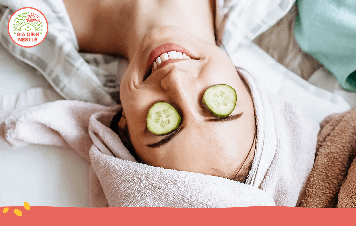 Chỉ cần bỏ ra một ít thời gian và vài quả dưa leo có sẵn trong tủ lạnh, bạn đã có ngay một loại mặt nạ dưỡng ẩm hiệu quả và tiết kiệm